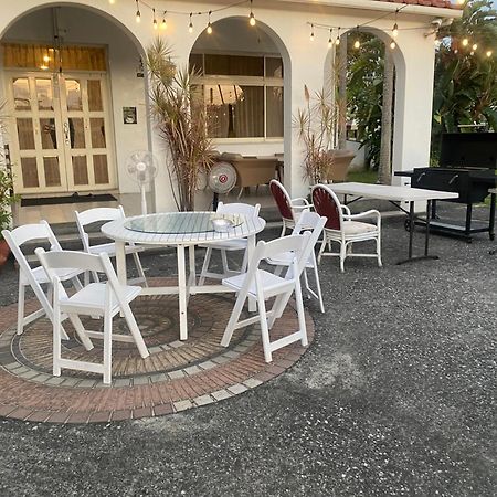 ווג'ייה Sunny Villa Homestay מראה חיצוני תמונה
